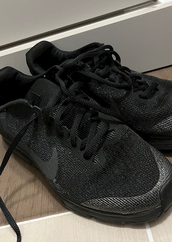 Siyah Bağcıklı Kadın Spor Ayakkabı - Görsel 2