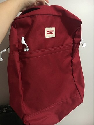 Çok kullanışlı okul çantası