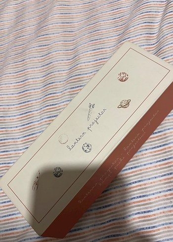 Zara home kids Ahşap Projeksiyonlu El Feneri Oyuncak - Görsel 8