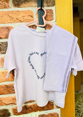 Kız Çocuk Pembe Kapüşonlu Bornoz ve Pijama Seti - Görsel 2