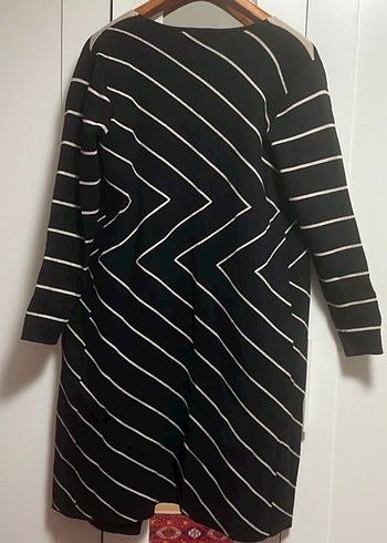 Çizgili Siyah Uzun Kadın Hırka - Görsel 2