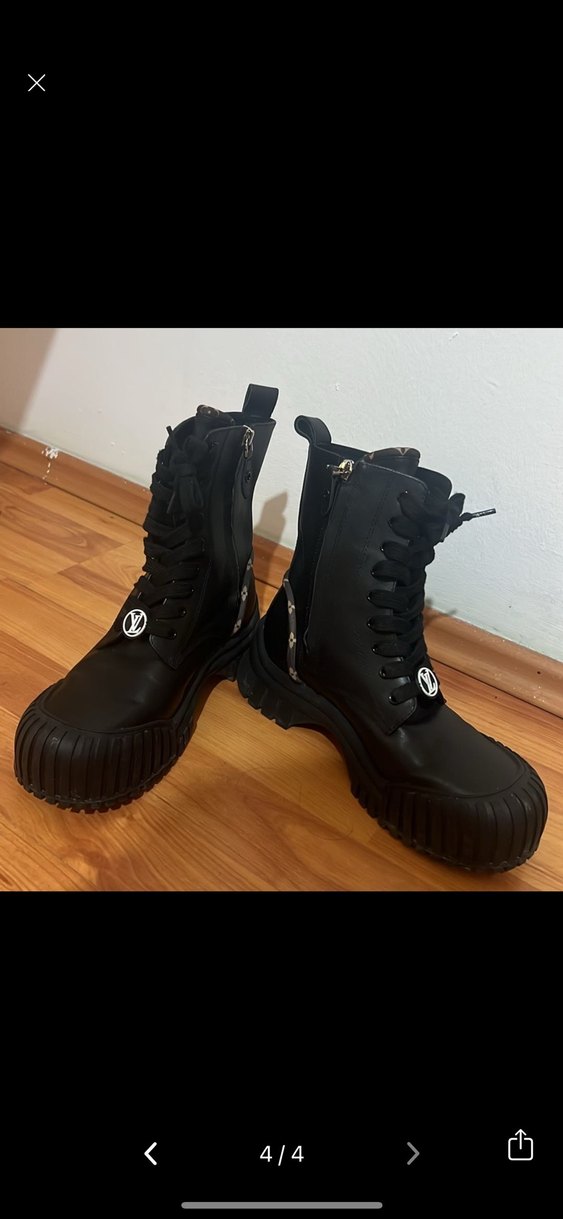 Siyah Platform Topuklu Goth Botlar - Görsel 4