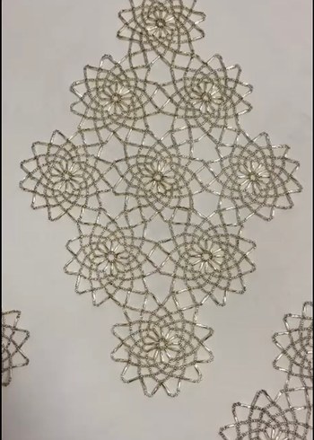 Çağdaş Tarzda boncuk El İşçiliği Dantel Seti - Görsel 2