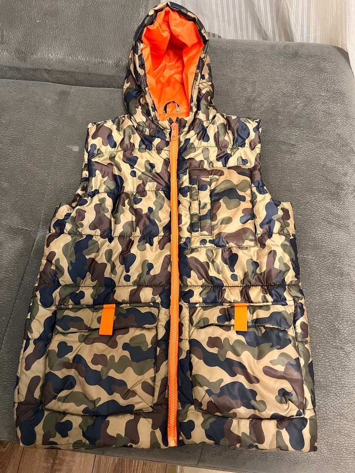 Kapüşonlu Kamuflaj Desenli Erkek Yelek - Görsel 2