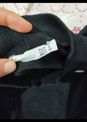 Siyah Baskılı Kadın crop - Görsel 2