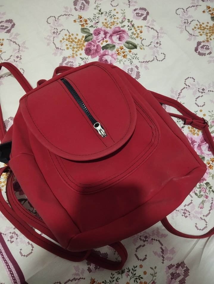 Kırmızı  Kadın Sırt Çantası - Görsel 2