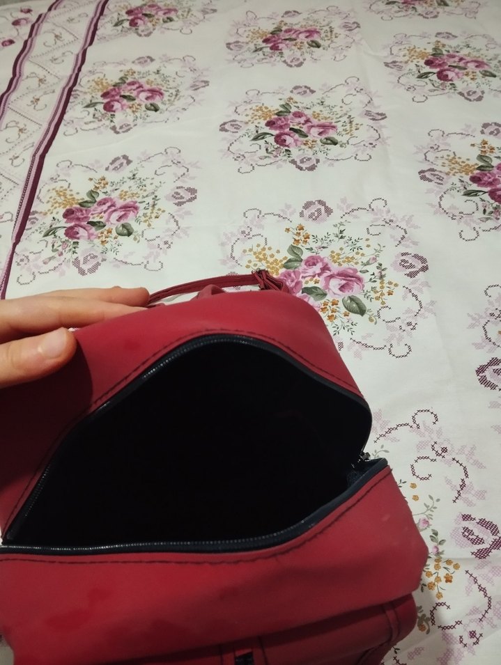 Kırmızı  Kadın Sırt Çantası - Görsel 4