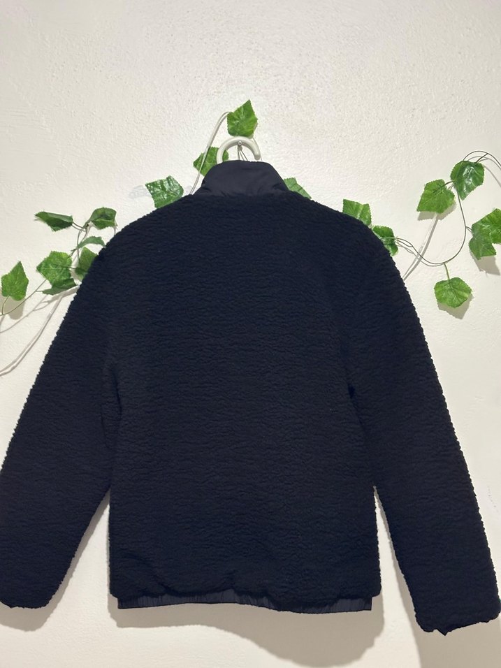 Siyah Kışlık Mont - Her Mevsime Uygun - Görsel 2