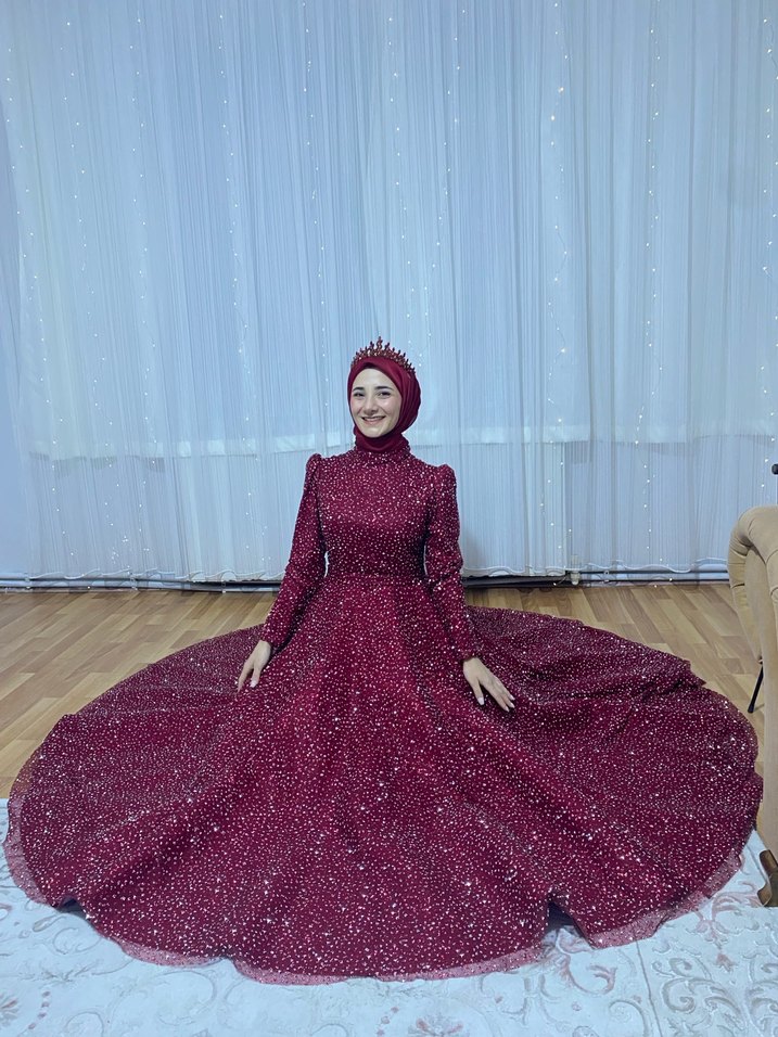 Bordo İşlemeli Uzun Kollu Abiye Elbise - Görsel 2