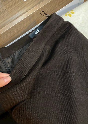 Düz Siyah Midi Kadın Etek - Görsel 3