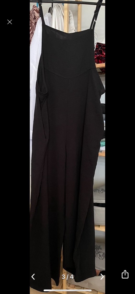 Siyah Yüksek Yakalı Kolsuz Kadın Tulum - Görsel 3