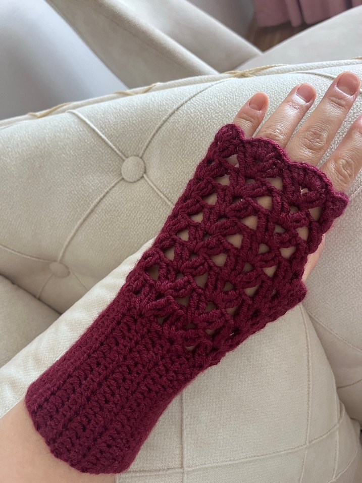 Bordo Dantel Detaylı Örgü Kadın Eldiveni - Görsel 2
