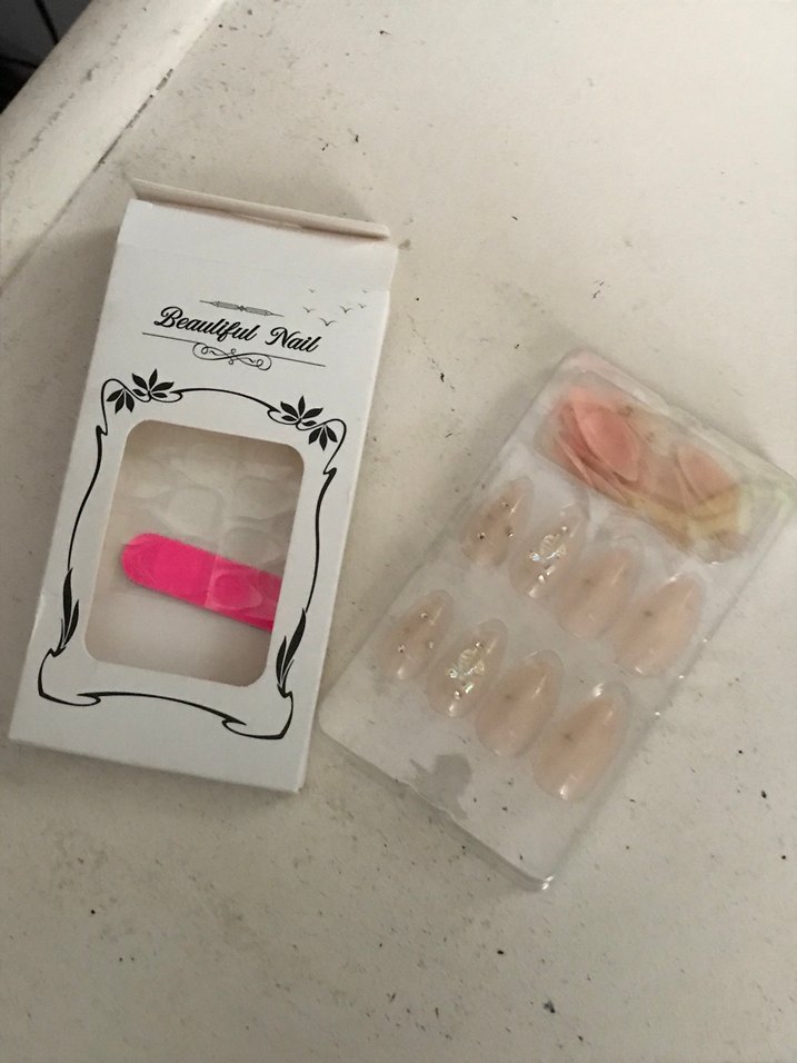 Bej Renkli Tırnak Seti - Görsel 2