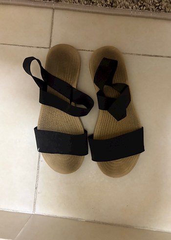 Siyah sandalet - Görsel 2