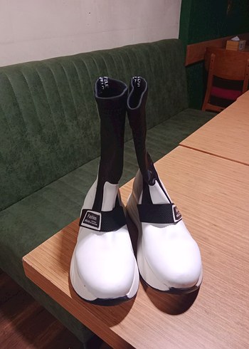 Beyaz Platform Topuklu Kadın Bot - Görsel 3