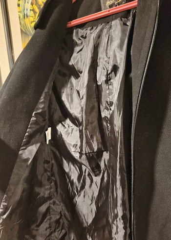 Siyah Kapüşonlu KAŞE Kaban - Görsel 4