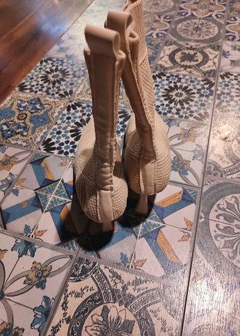 Bej Triko Stiletto Topuklu Kadın Bot - Görsel 2