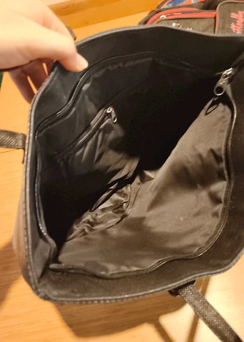 Siyah Deri Tokalı Kadın Çantası - Görsel 4