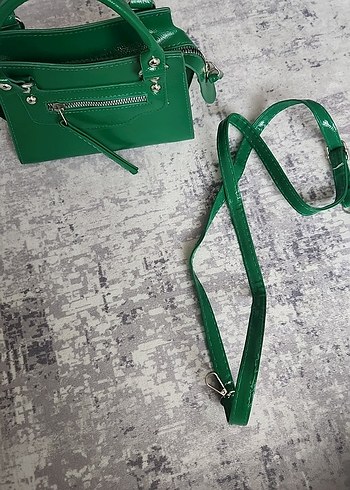 Yeşil Deri Kadın El Çantası - Görsel 4