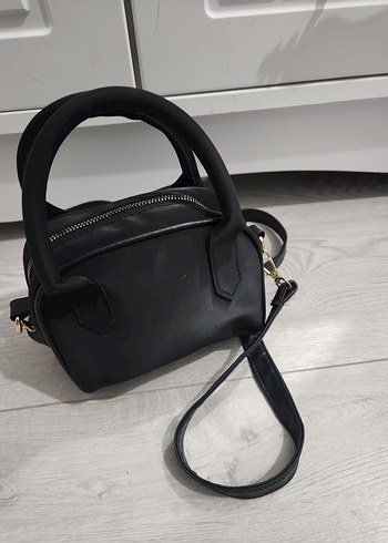 Siyah Deri Kadın Omuz Çantası - Görsel 3