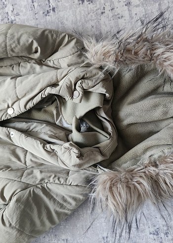 lc waikiki  8 9 yaş çocuk mont - Görsel 4