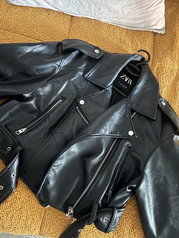 Siyah Parlak Biker Deri Ceket - Zara - Görsel 2