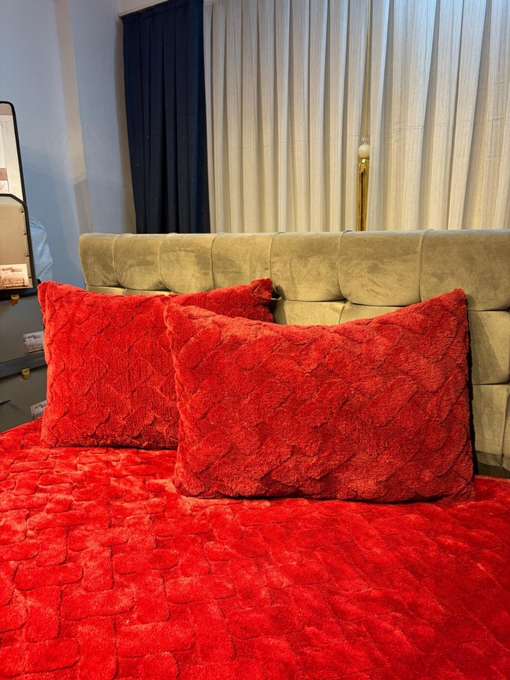 Merinos Diamond Tavşan Tüyü Kadife Battaniyeli Yatak Örtüsü - Görsel 2