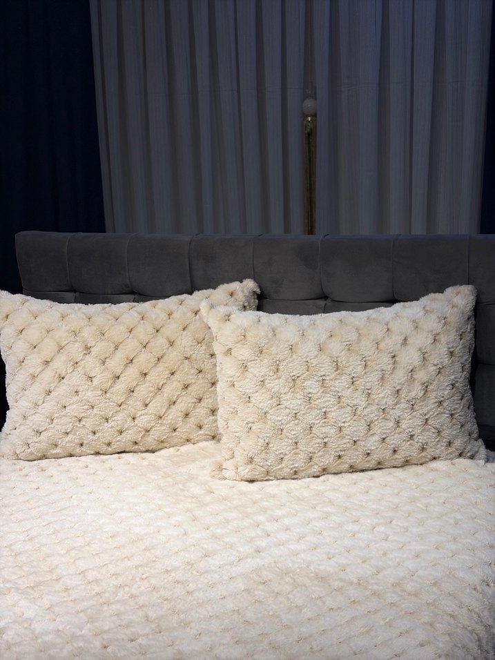 Merinos Diamond Tavşan Tüyü Kadife Battaniyeli Yatak Örtüsü - Görsel 3