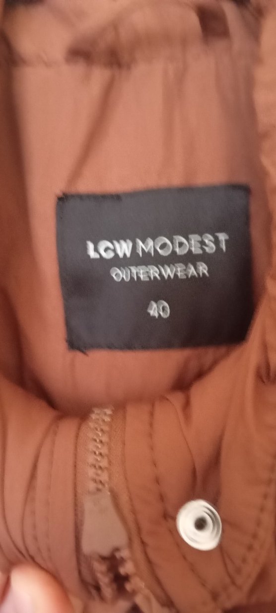 Düğmeli Kahverengi Kadın Yelek - Görsel 4