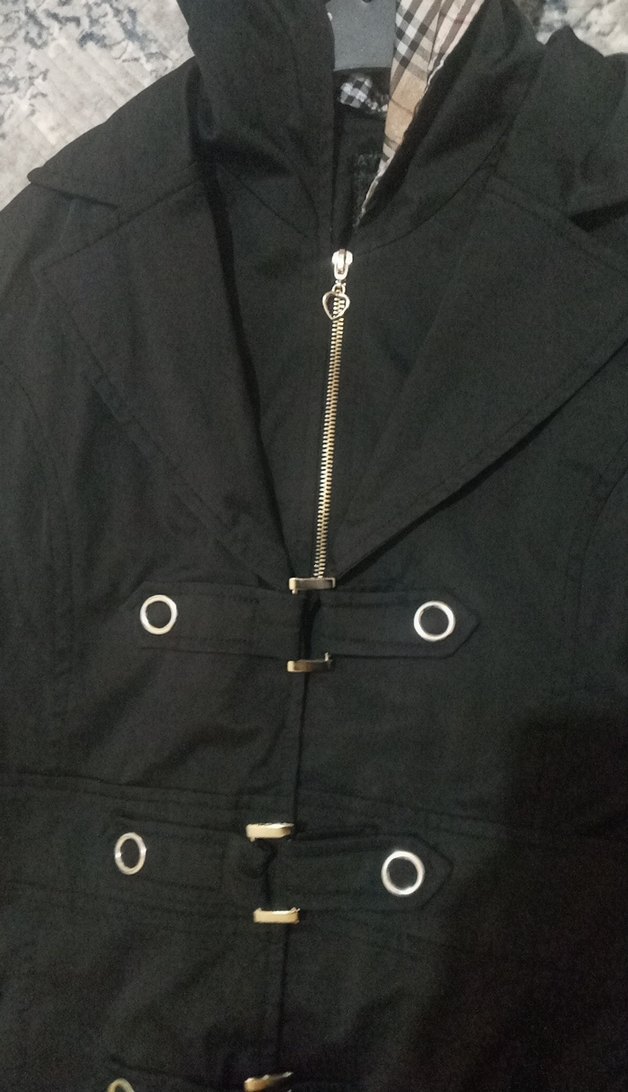 Düğmeli Siyah Gothic Midi Kaban - Görsel 4