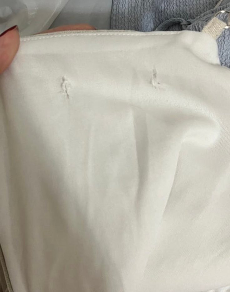 Beyaz V Yaka Keten Mini Tulum - Görsel 3