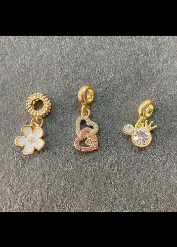 Renkli İşlemeli Boncuklu Kadın Charm - Görsel 2