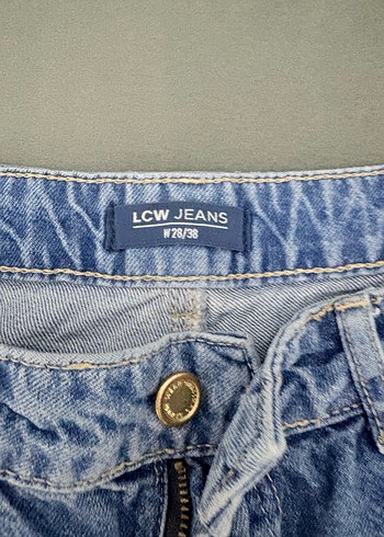 Mavi Pastel Düz Kesim Düğmeli Kadın Jean - Görsel 2