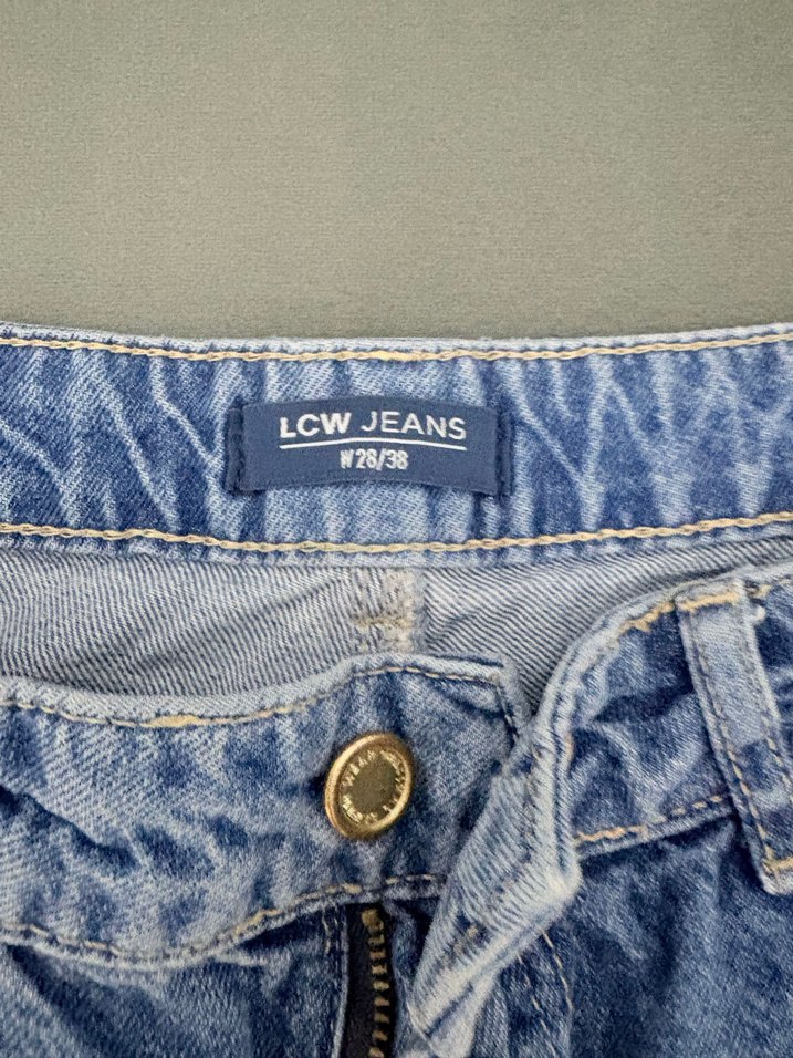 Mavi Pastel Düz Kesim Düğmeli Kadın Jean - Görsel 2