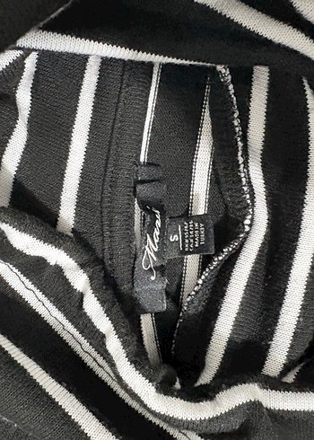 Siyah Beyaz Çizgili Boğazlı Kadın Kazak - Görsel 4