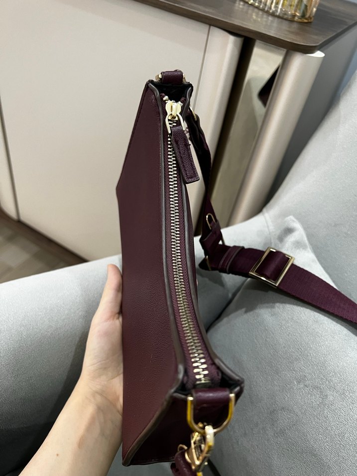 Bordo Deri Kadın Omuz Çantası - Görsel 5