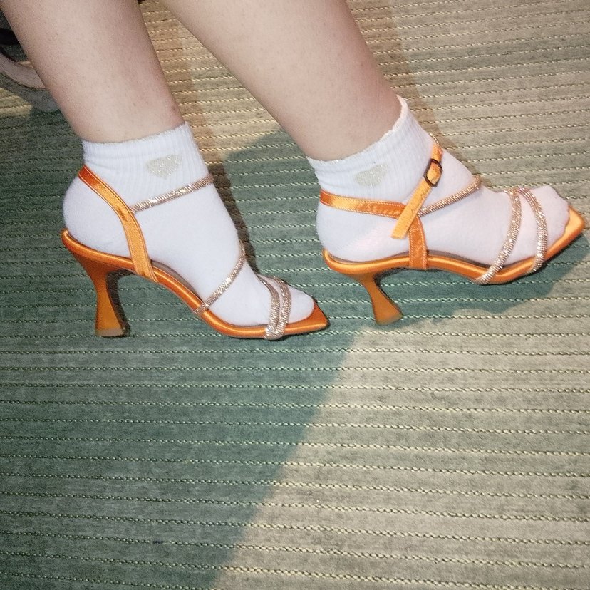 Parlak Stiletto Topuklu Kadın Ayakkabı - Görsel 5