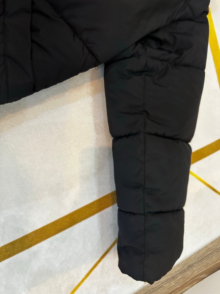 Kadın siyah oversize şişme mont - Görsel 3