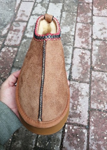 Kürklü Süet Kadın Dolgu Topuk Ev Terliği - Görsel 3