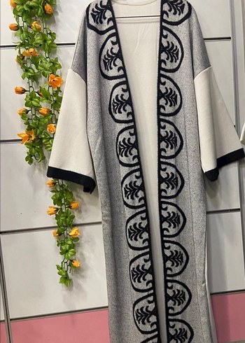 Uzun Kollu Kahverengi Nakışlı Kadın Elbisesi - Görsel 2