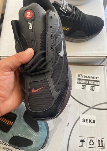 Siyah Nike Bağcıklı Kadın Spor Ayakkabı - Görsel 3