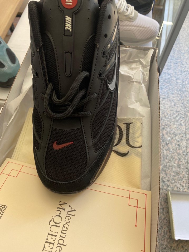 Siyah Nike Bağcıklı Kadın Spor Ayakkabı - Görsel 2