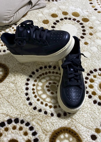 Siyah Bağcıklı Kadın Spor Ayakkabı - Görsel 2