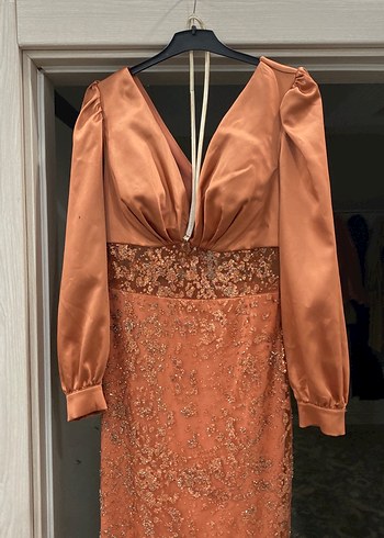 Kiremit rengi İşlemeli Uzun Kollu Kadın Abiye Elbise - Görsel 3