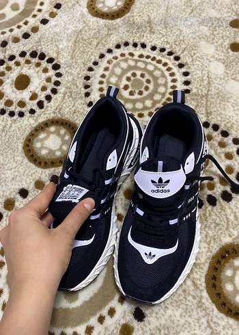 Adidas Siyah Beyaz Bağcıklı Erkek Spor Ayakkabı - Görsel 6