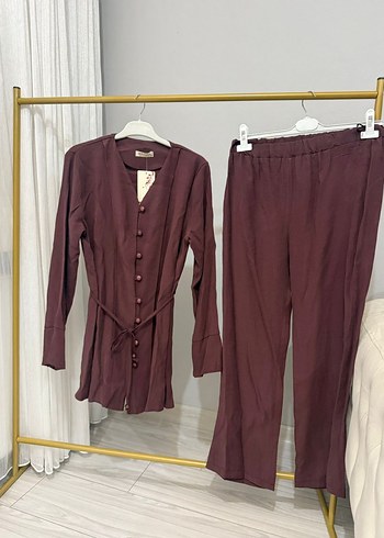 Bordo Kadın Uzun Kol Düğmeli Ofis Takım - Görsel 3
