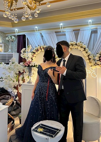 Lacivert nişanlik sadece 4 saat kullanildi - Görsel 2