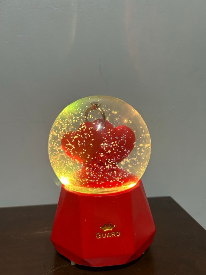 Kırmızı Kalpli Dekoratif Figürin - Görsel 2