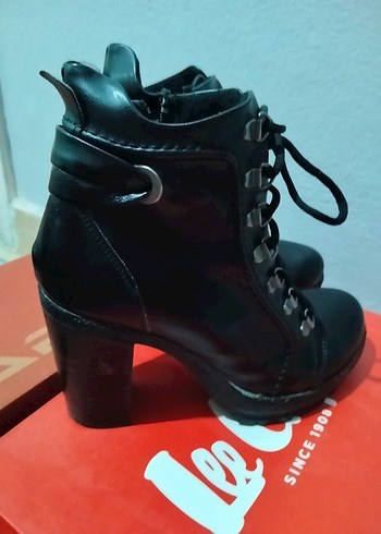 Tokalı Siyah Platform Topuklu Gotik Kadın Bot - Görsel 4