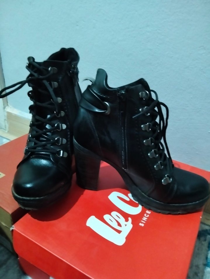 Tokalı Siyah Platform Topuklu Gotik Kadın Bot - Görsel 3